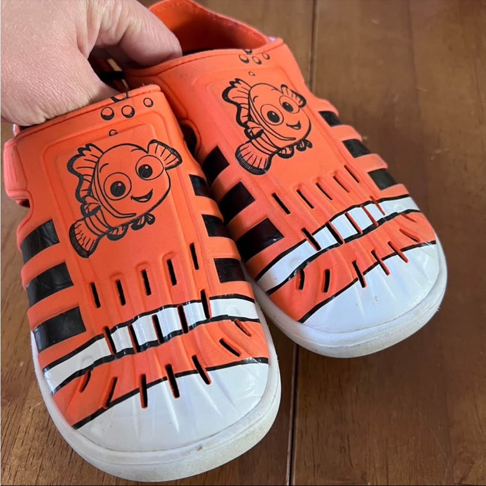 Adidas Disney Pixar Finding Nemo Kids Orange Fish Design Shoes